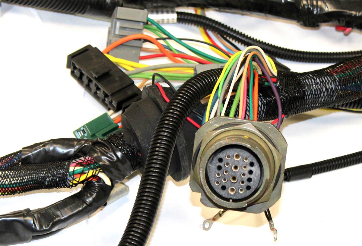 Electrical Wiring Harness with Fuse Box Main Body 5.7L Gas